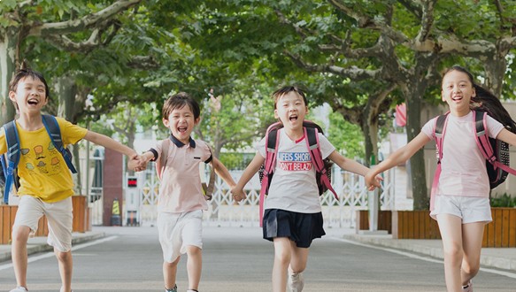深圳市坪山区景园外国语学校初中课程